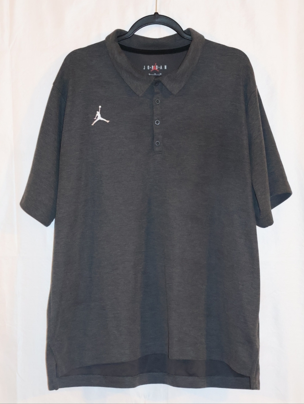 Nike Jordan Gray Polo Shirt with Jumpman Logo. XL.